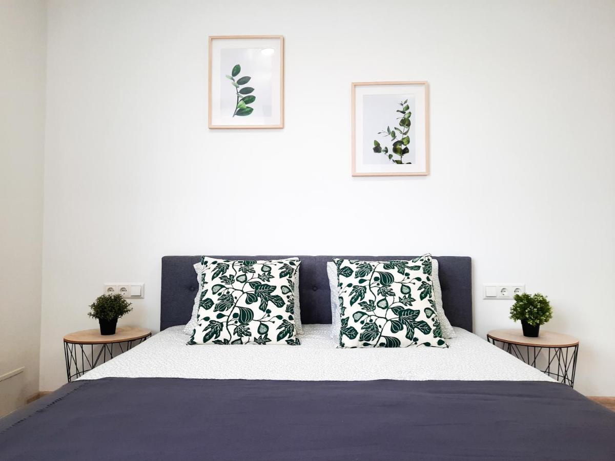 Ella - Sviesu. Stilinga. Jauku. Appartement Palanga Buitenkant foto