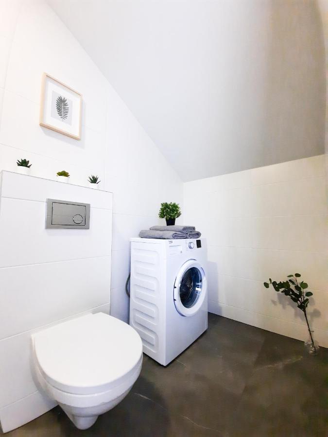 Ella - Sviesu. Stilinga. Jauku. Appartement Palanga Buitenkant foto