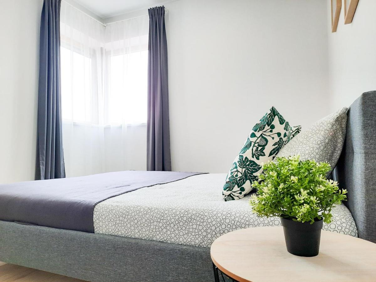 Ella - Sviesu. Stilinga. Jauku. Appartement Palanga Buitenkant foto